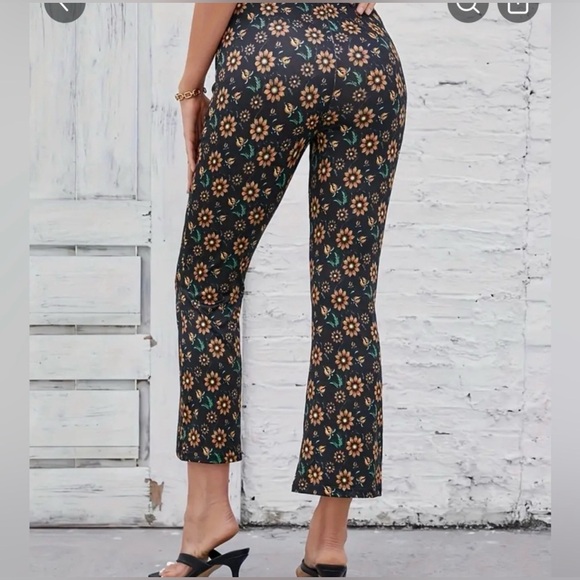 Elastic Waist Wide Leg Pants  (New) & build in bra tank (used one time) set - Picture 5 of 6